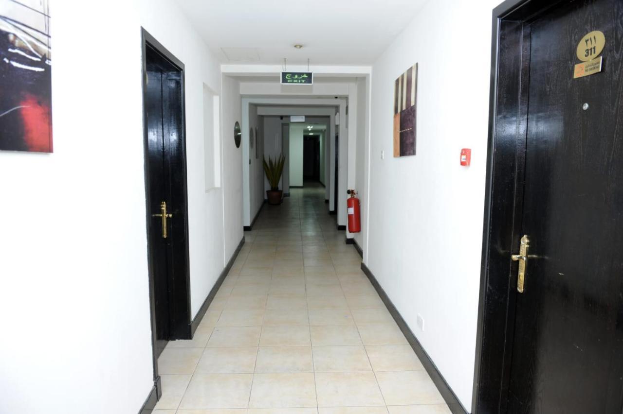 Bahrain Plaza Hotel Манама Екстериор снимка