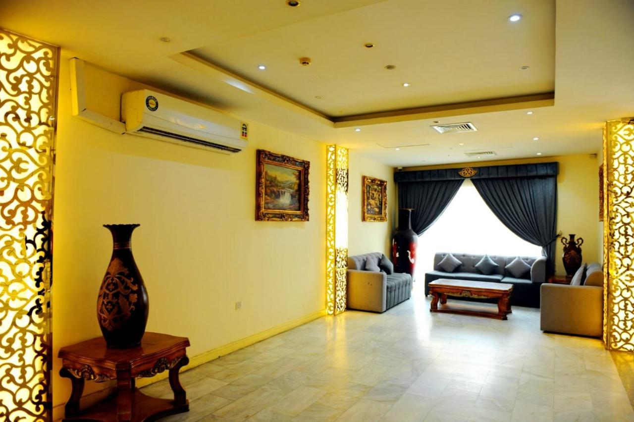 Bahrain Plaza Hotel Манама Екстериор снимка